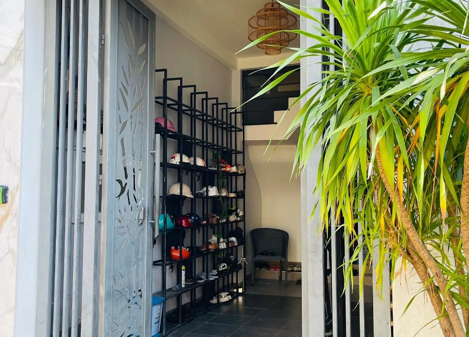 Tina House Apartment Da Nang 0*,